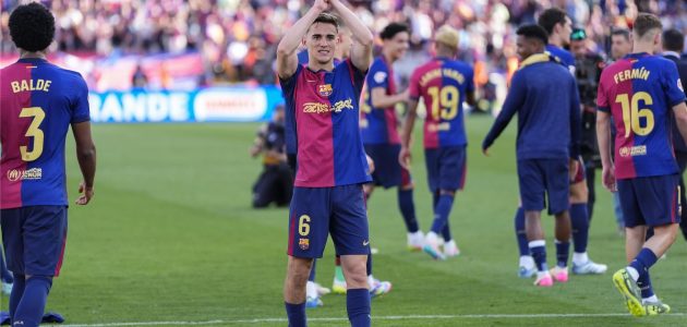 صورة: جافي يسخر من ريال مدريد باستخدام فينيسيوس